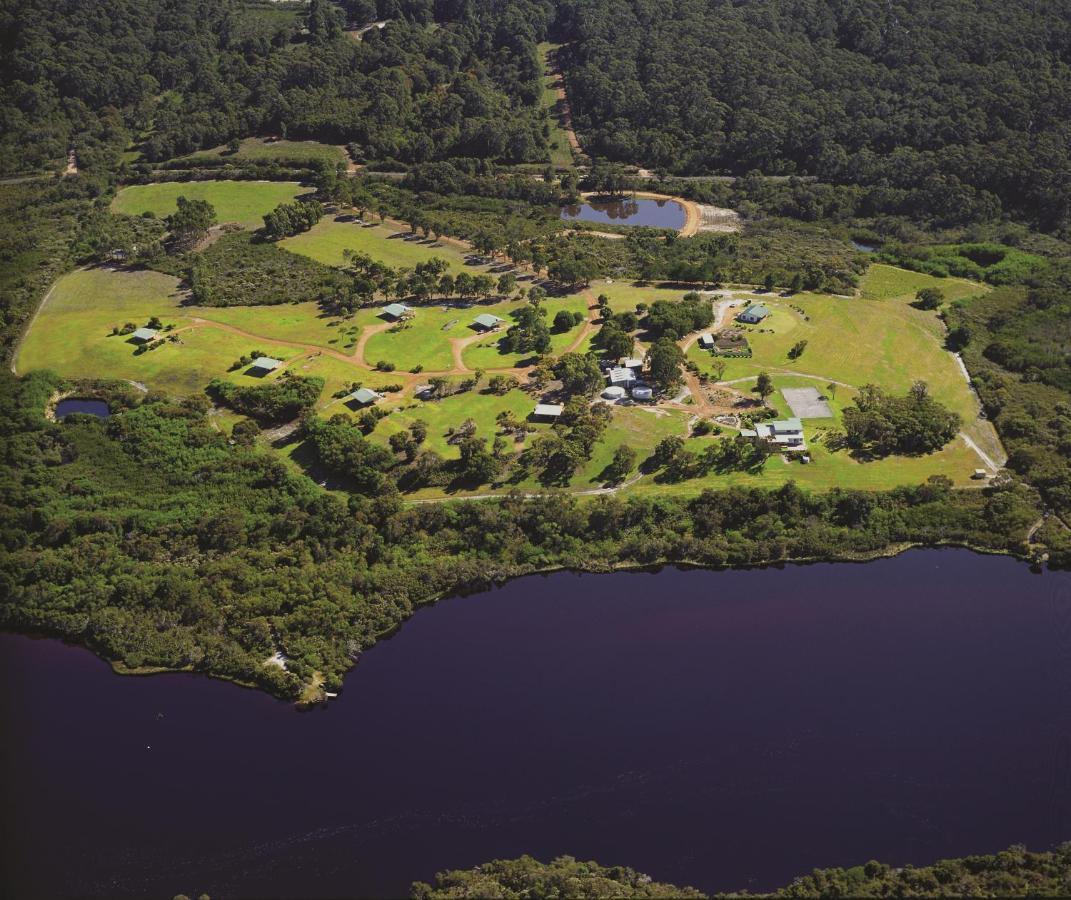 Riverside Retreat Chalets, Walpole Villa Exterior photo